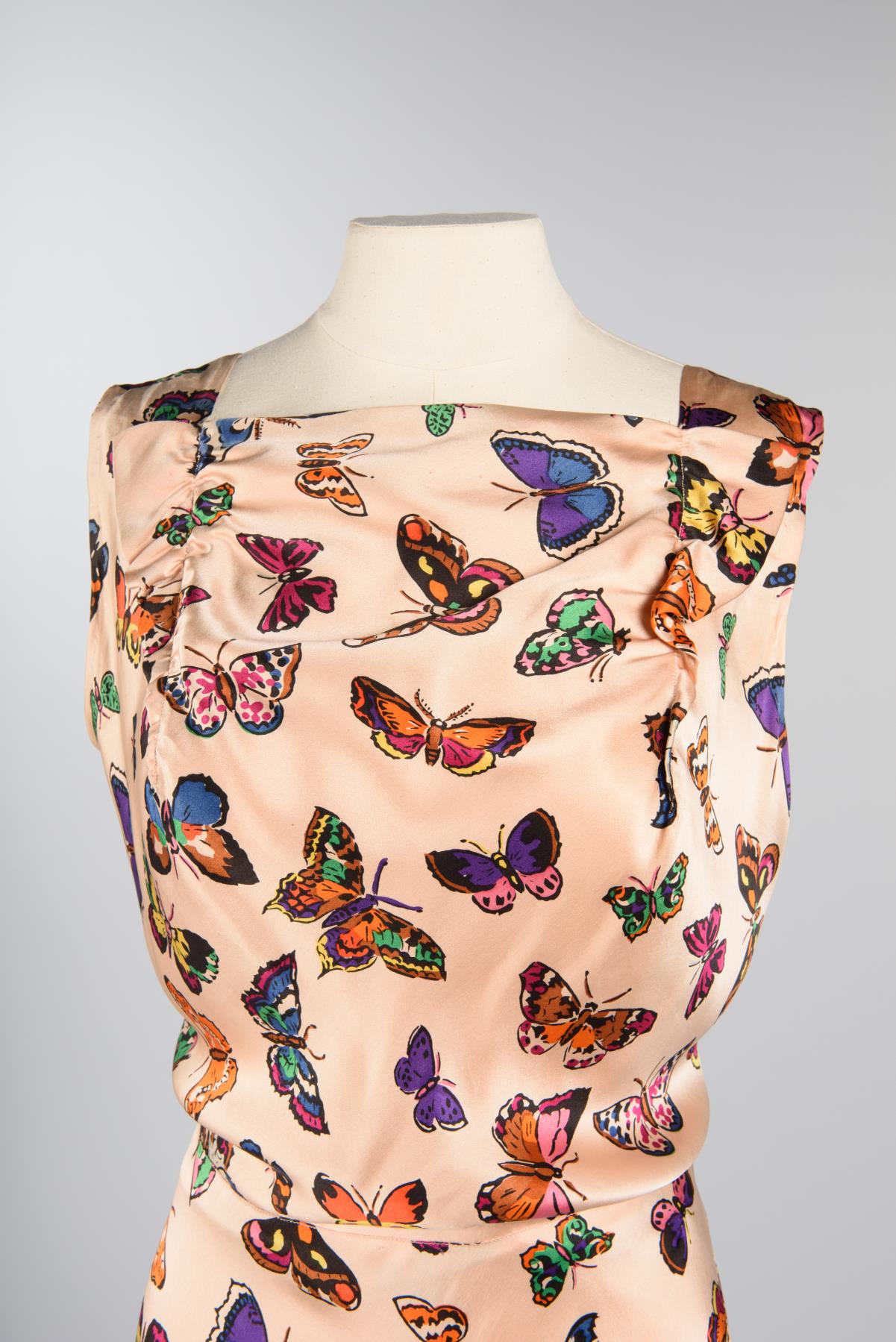 Image of Rose satin gown with butterfly print, 1937-1938